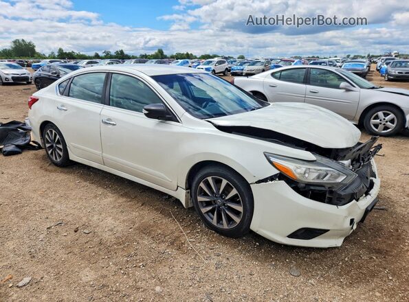1N4AL3AP0HC180962 2017 NISSAN ALTIMA White Front right