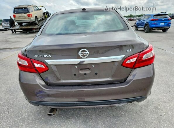 1N4AL3AP0HC193100 2017 NISSAN ALTIMA Brown უკანა ხედი