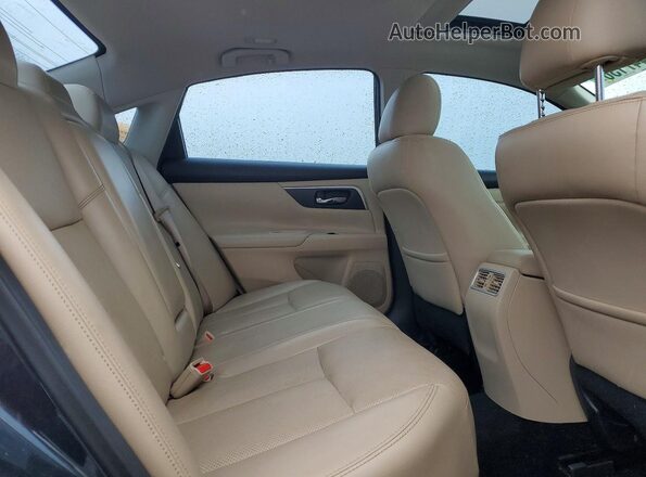 1N4AL3AP0HC208212 2017 NISSAN ALTIMA Charcoal Rear seats view
