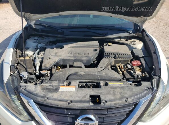1N4AL3AP0HC221736 2017 NISSAN ALTIMA White Vista interior trasera
