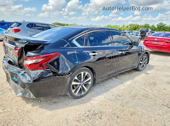 1N4AL3AP0HN318844 2017 NISSAN ALTIMA Black Задня права чверть