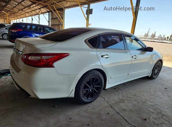 1N4AL3AP0HN343825 2017 NISSAN ALTIMA White Rear right