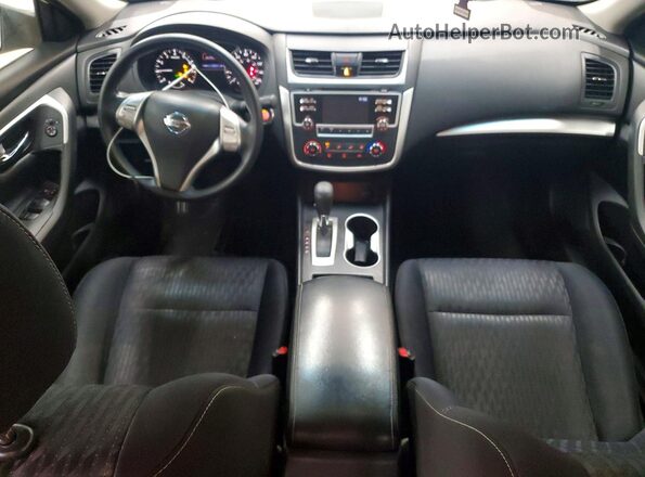 1N4AL3AP0HN346529 2017 NISSAN ALTIMA White Առջևի վահանակի տեսք