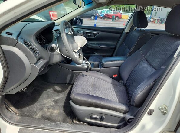 1N4AL3AP0JC101313 2018 NISSAN ALTIMA White Vista interior delantera