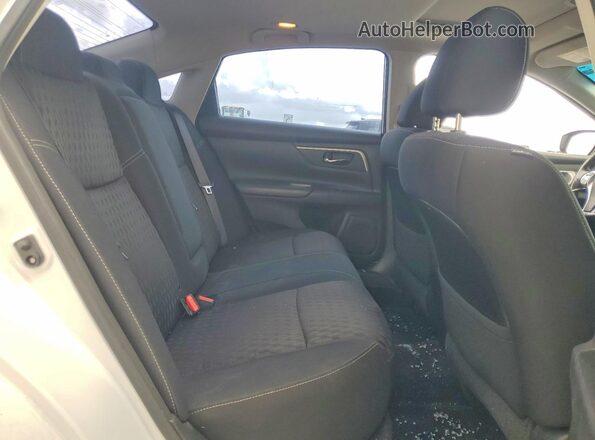1N4AL3AP0JC134845 2018 NISSAN ALTIMA White Вид задніх сидінь