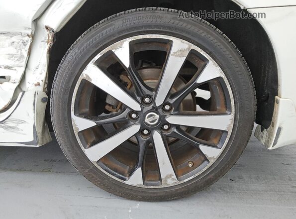 1N4AL3AP0JC138538 2018 NISSAN ALTIMA White 