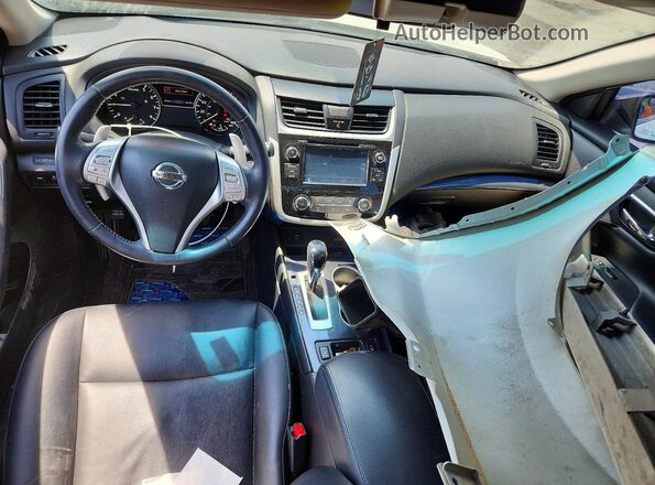 1N4AL3AP0JC258789 2018 NISSAN ALTIMA Белый Вид панели приборов