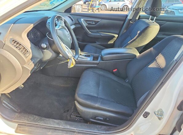 1N4AL3AP0JC474612 2018 NISSAN ALTIMA Белый Вид салона спереди
