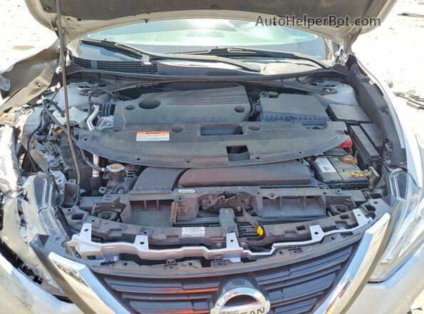 1N4AL3AP1GC137410 2016 NISSAN ALTIMA Silver Вид задньої частини салону