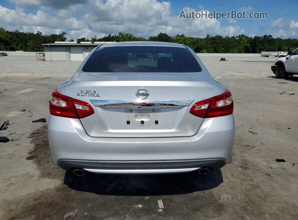 1N4AL3AP1GC137410 2016 NISSAN ALTIMA Silver Вид ззаду
