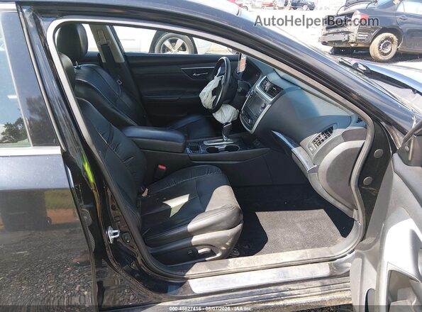 1N4AL3AP1GC164784 2016 NISSAN ALTIMA Black Front interior view