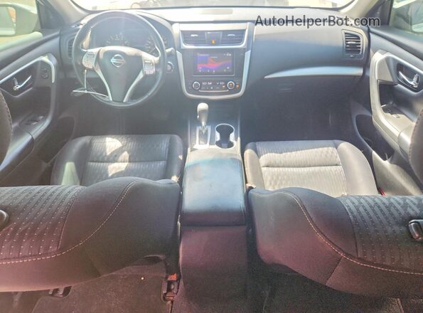 1N4AL3AP1GC167846 2016 NISSAN ALTIMA Серебряный Вид панели приборов