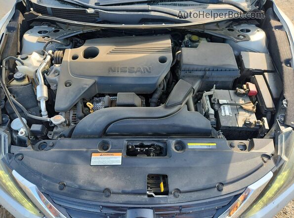 1N4AL3AP1GC207245 2016 NISSAN ALTIMA Silver Вид задньої частини салону