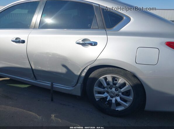 1N4AL3AP1GC223249 2016 NISSAN ALTIMA Silver 