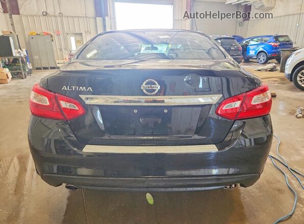 1N4AL3AP1GC267509 2016 NISSAN ALTIMA Black Widok z tyłu