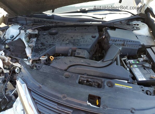1N4AL3AP1GC283693 2016 NISSAN ALTIMA White უკანა სალონის ხედი