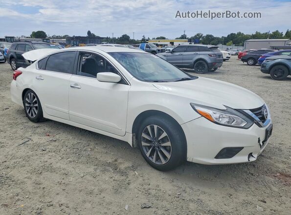 1N4AL3AP1GC292670 2016 NISSAN ALTIMA White Przód prawy