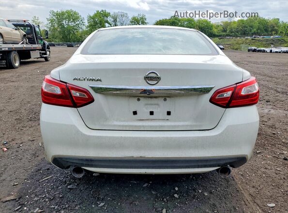1N4AL3AP1GN330399 2016 NISSAN ALTIMA White Rear view