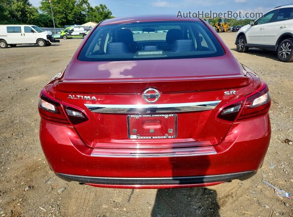 1N4AL3AP1HC137652 2017 NISSAN ALTIMA Red უკანა ხედი