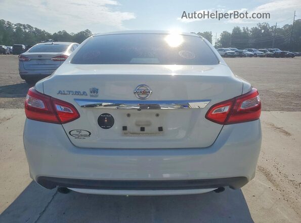 1N4AL3AP1HC144312 2017 NISSAN ALTIMA White Հետևի տեսք