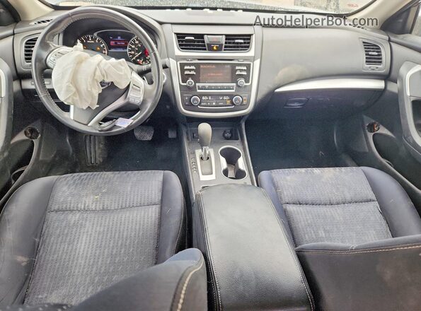 1N4AL3AP1HC154080 2017 NISSAN ALTIMA Gray Widok deski rozdzielczej