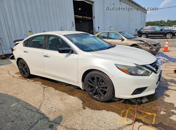 1N4AL3AP1HC264479 2017 NISSAN ALTIMA White Delantero derecho