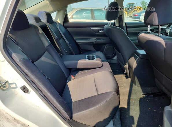 1N4AL3AP1HC264479 2017 NISSAN ALTIMA White Vista de los asientos traseros