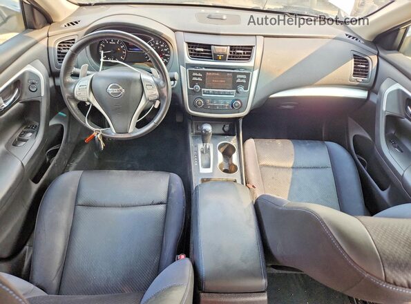 1N4AL3AP1HC264479 2017 NISSAN ALTIMA White Vista del salpicadero