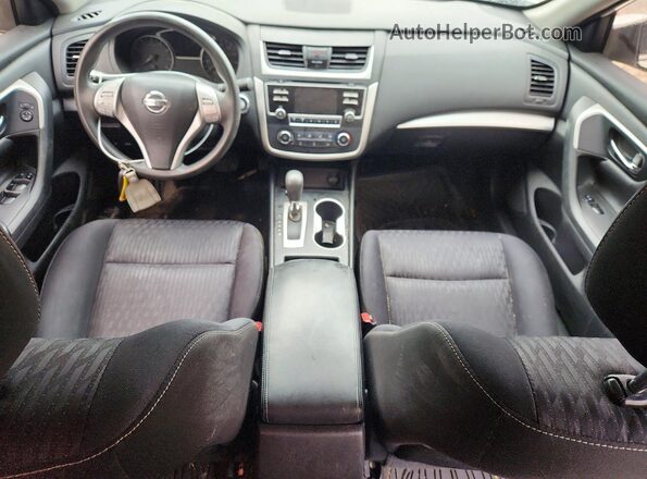 1N4AL3AP1HC483653 2017 NISSAN ALTIMA White Vista del salpicadero
