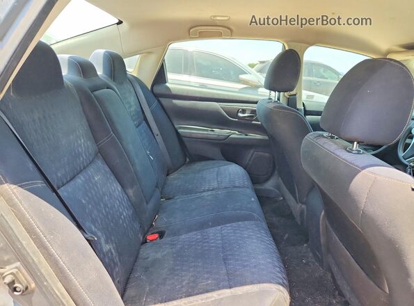 1N4AL3AP1HC495074 2017 NISSAN ALTIMA Gray Widok tylnych siedzeń