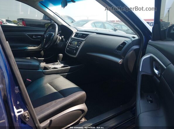 1N4AL3AP1HN312891 2017 NISSAN ALTIMA Синий Вид салона спереди