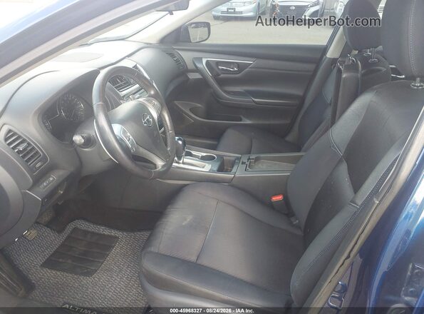 1N4AL3AP1JC103992 2018 NISSAN ALTIMA Синий Вид салона спереди