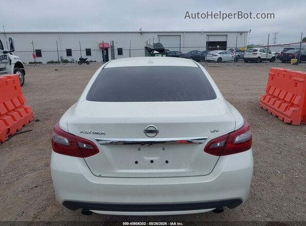 1N4AL3AP1JC115284 2018 NISSAN ALTIMA White Front view