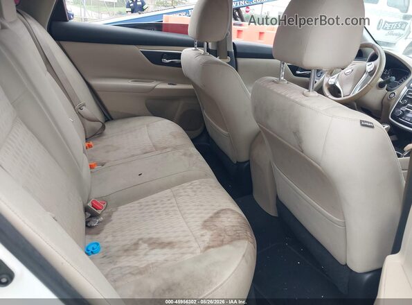 1N4AL3AP1JC115284 2018 NISSAN ALTIMA White VIN sticker view