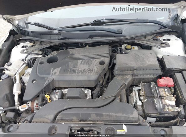 1N4AL3AP1JC115284 2018 NISSAN ALTIMA White Rear view