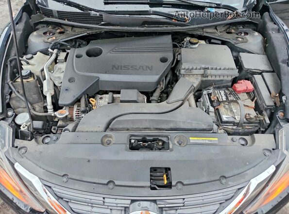 1N4AL3AP1JC149323 2018 NISSAN ALTIMA Black Rear interior view