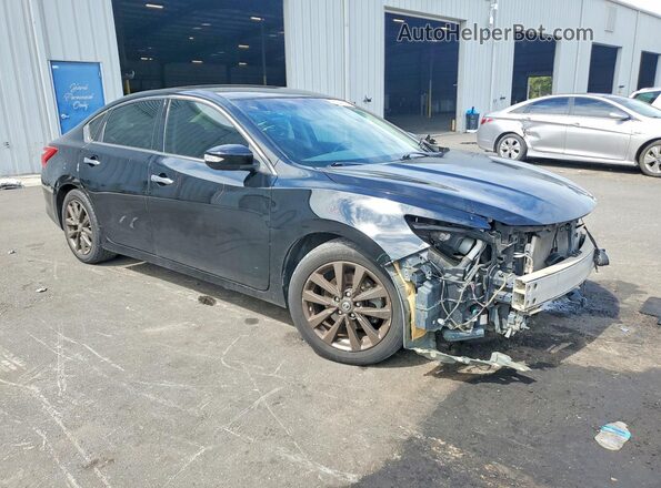 1N4AL3AP1JC169670 2018 NISSAN ALTIMA Черный Передняя правая четверть