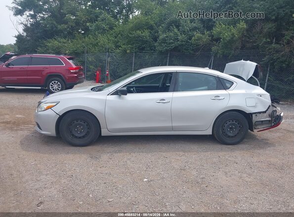 1N4AL3AP1JC178871 2018 NISSAN ALTIMA Silver 360 interior view