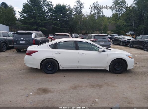 1N4AL3AP1JC474618 2018 NISSAN ALTIMA White Widok wnętrza z tyłu