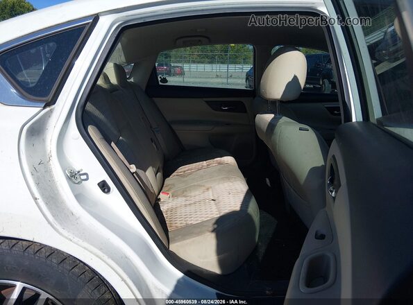 1N4AL3AP2GC110510 2016 NISSAN ALTIMA White VIN sticker view