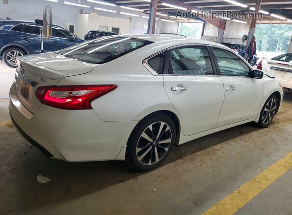 1N4AL3AP2GC143720 2016 NISSAN ALTIMA White უკანა მარჯვენა