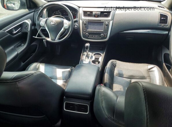 1N4AL3AP2GC156905 2016 NISSAN ALTIMA Silver Vista del salpicadero