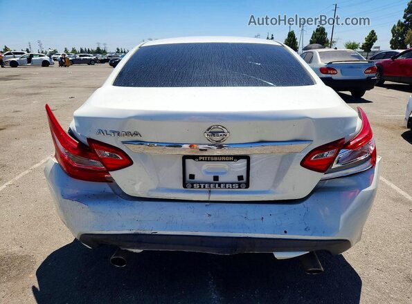 1N4AL3AP2GC212633 2016 NISSAN ALTIMA White Widok z tyłu