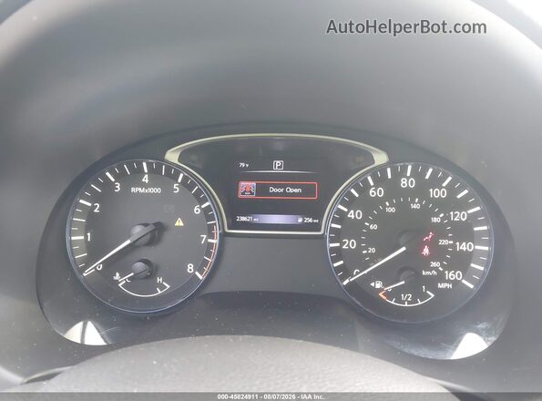 1N4AL3AP2GN392040 2016 NISSAN ALTIMA Red Widok tylnych siedzeń
