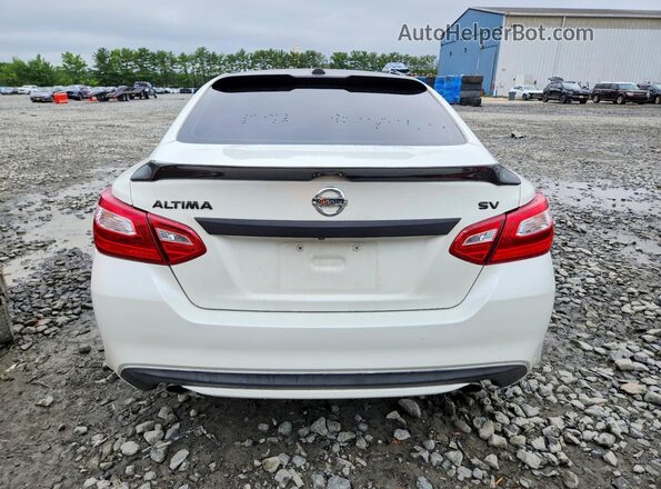 1N4AL3AP2HC129477 2017 NISSAN ALTIMA White Vista trasera
