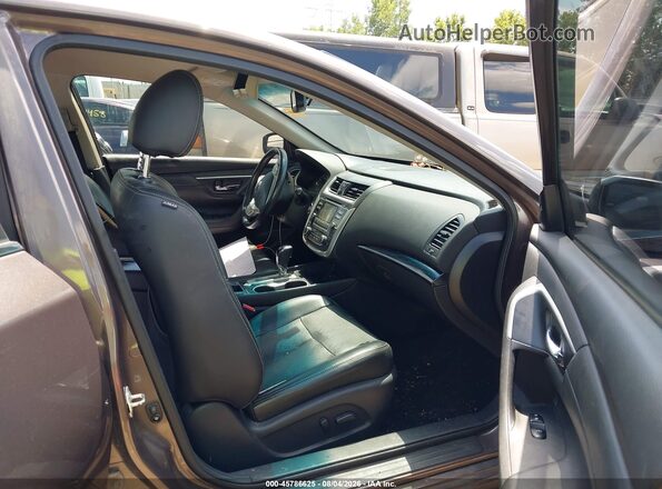 1N4AL3AP2HC199349 2017 NISSAN ALTIMA Серый Вид салона спереди