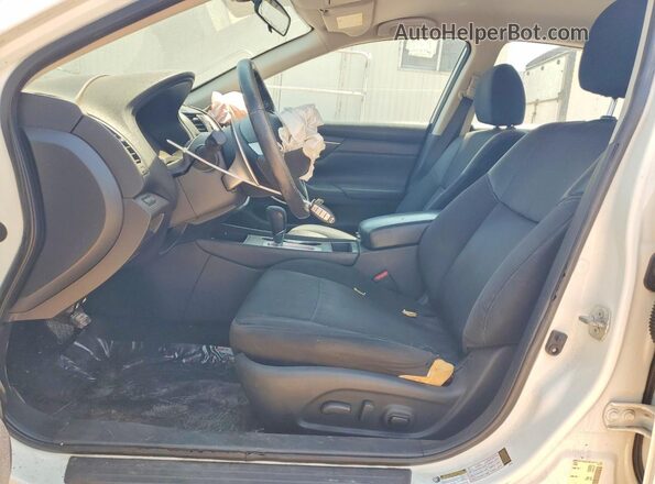 1N4AL3AP2HC269013 2017 NISSAN ALTIMA White Front interior view