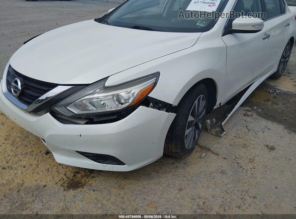 1N4AL3AP2HC476145 2017 NISSAN ALTIMA White Դիմացի տեսք