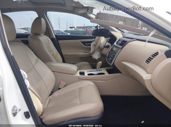 1N4AL3AP2HC476145 2017 NISSAN ALTIMA White Սալոնի դիմացի տեսք