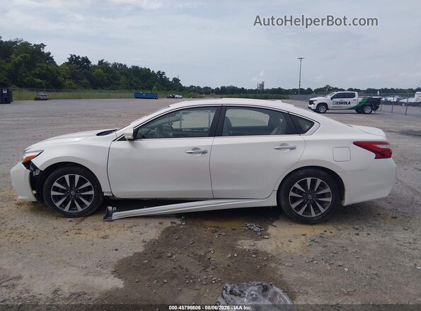 1N4AL3AP2HC476145 2017 NISSAN ALTIMA White Սալոնի հետևի տեսք